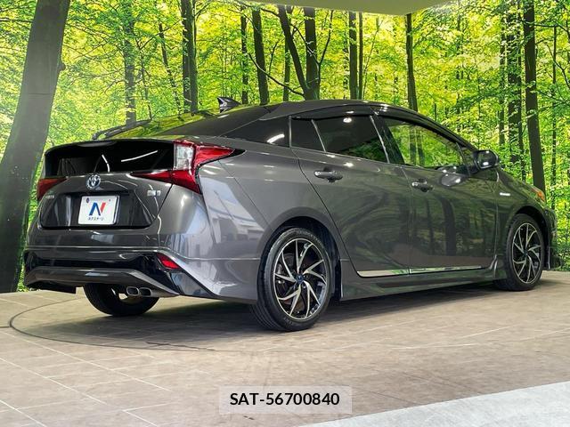 Toyota PRIUS 2019-01 8344195-16