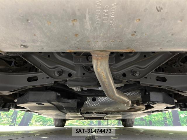 Toyota PRIUS 2023-10 8344282-18