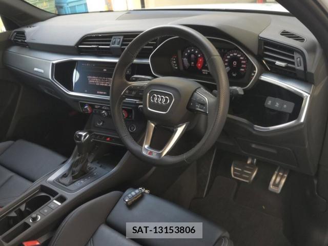 Audi Q3 2024-06 8342964-2