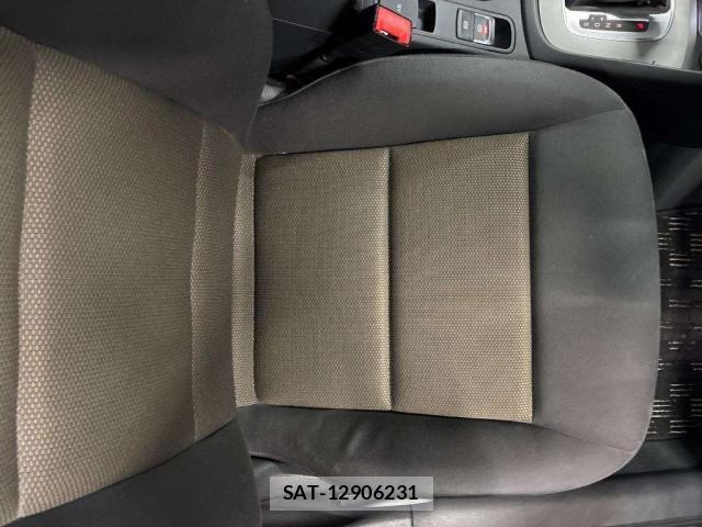 Audi Q3 2014-05 8342947-12