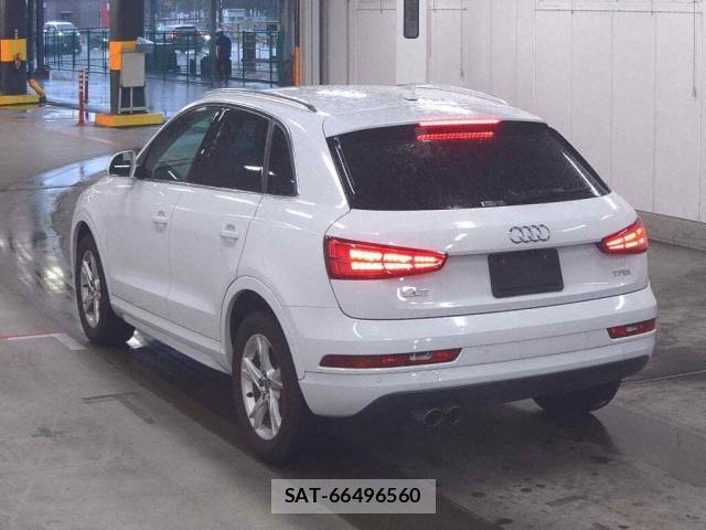 Audi Q3 2017-09 8343916-1