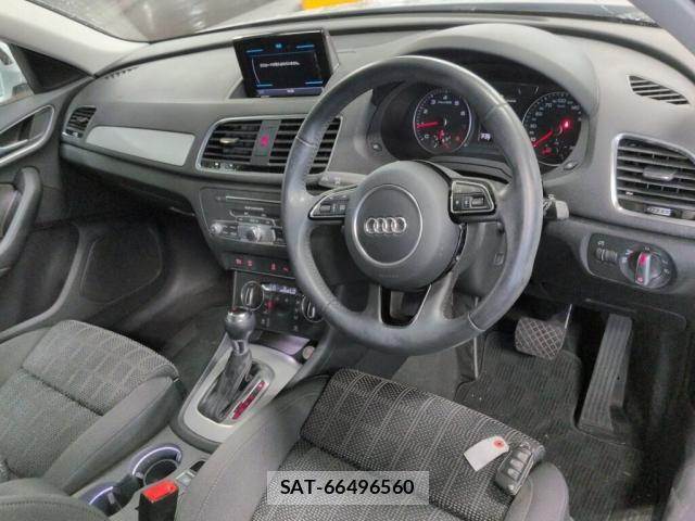 Audi Q3 2017-09 8343916-2