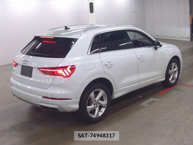 Audi Q3 2020-11 8343923-10