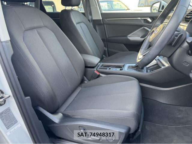 Audi Q3 2020-11 8343923-5