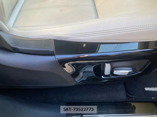 Land Rover RANGE ROVER VELAR 2017-12 8342849-14