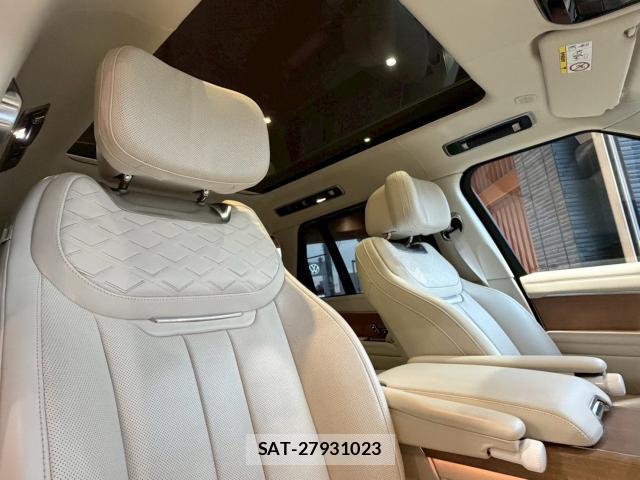 Land Rover RANGE ROVER 2022-11 8342312-15