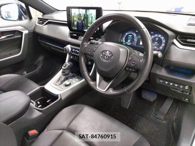 Toyota RAV4 PHV 2023-02 8342980-2