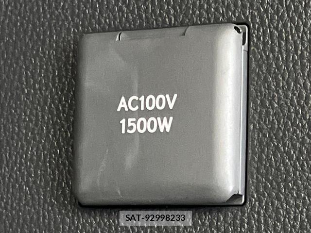 Toyota RAV4 2026-03 8342331-4