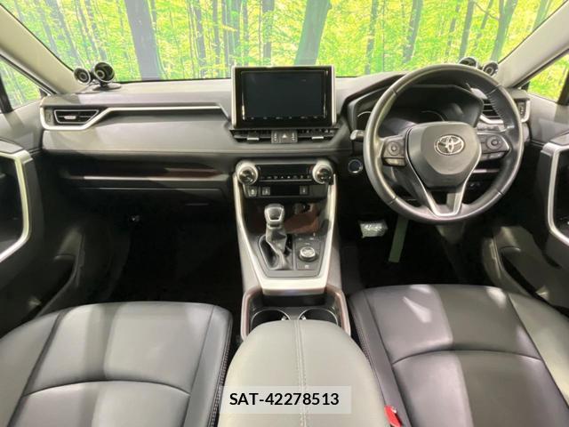 Toyota RAV4 2020-05 8342344-1