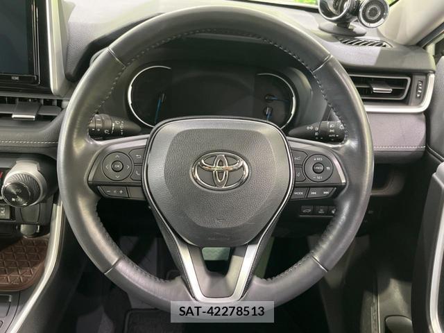 Toyota RAV4 2020-05 8342344-10