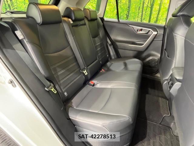 Toyota RAV4 2020-05 8342344-8