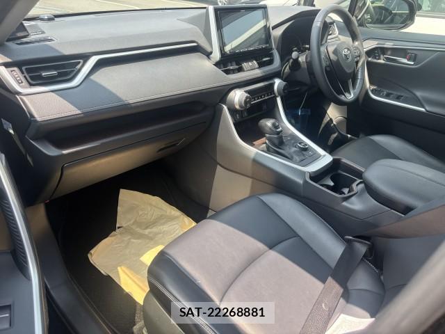 Toyota RAV4 2019-09 8342424-2