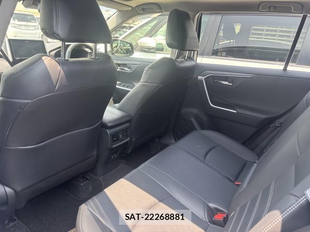 Toyota RAV4 2019-09 8342424-3