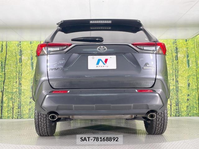 Toyota RAV4 2022-06 8342913-14