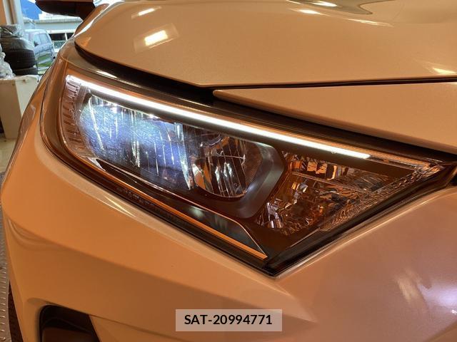 Toyota RAV4 2022-06 8343023-10