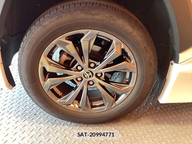 Toyota RAV4 2022-06 8343023-13