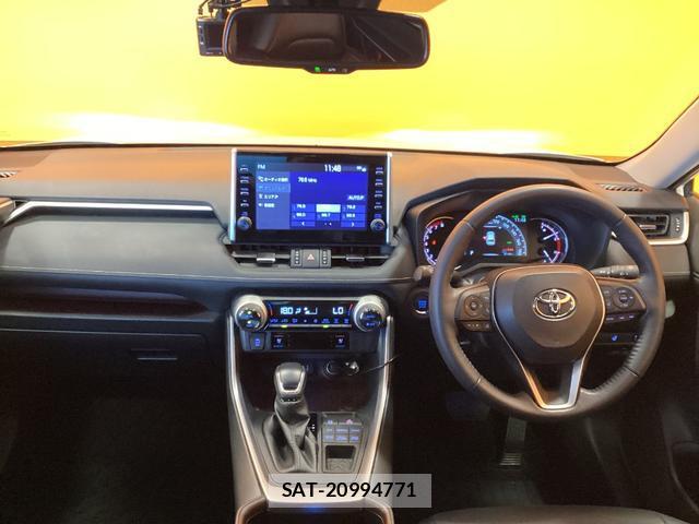 Toyota RAV4 2022-06 8343023-15