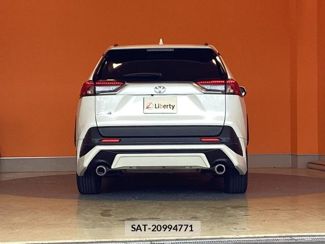 Toyota RAV4 2022-06 8343023-7