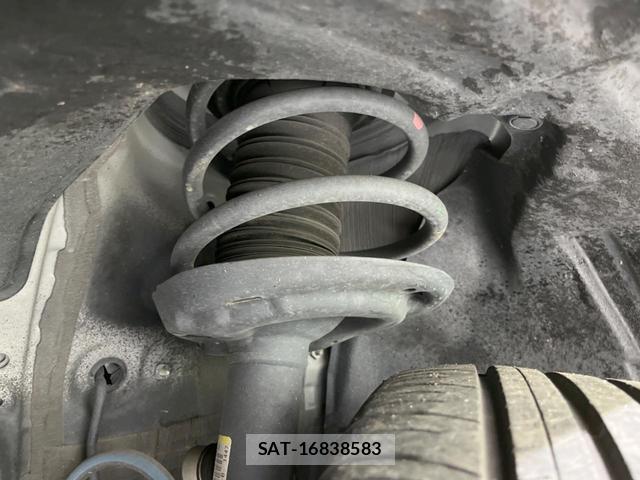 Toyota RAV4 2024-08 8343170-19
