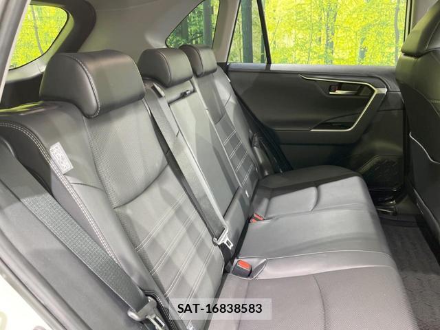 Toyota RAV4 2024-08 8343170-8