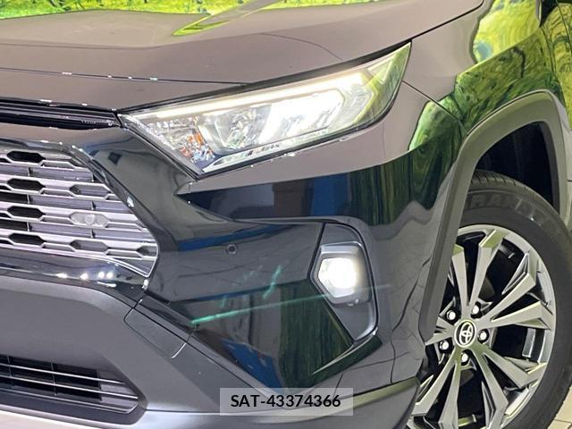 Toyota RAV4 2023-05 8343194-11