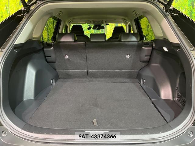 Toyota RAV4 2023-05 8343194-9