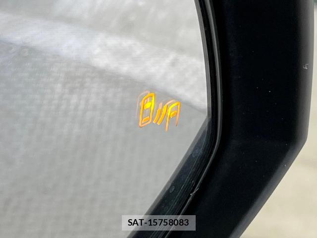Toyota RAV4 2019-07 8343255-6