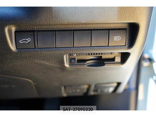 Toyota RAV4 2020-10 8343850-8
