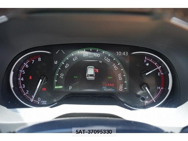 Toyota RAV4 2020-10 8343850-9