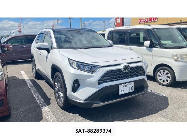 Toyota RAV4 2023-09 8344166-0