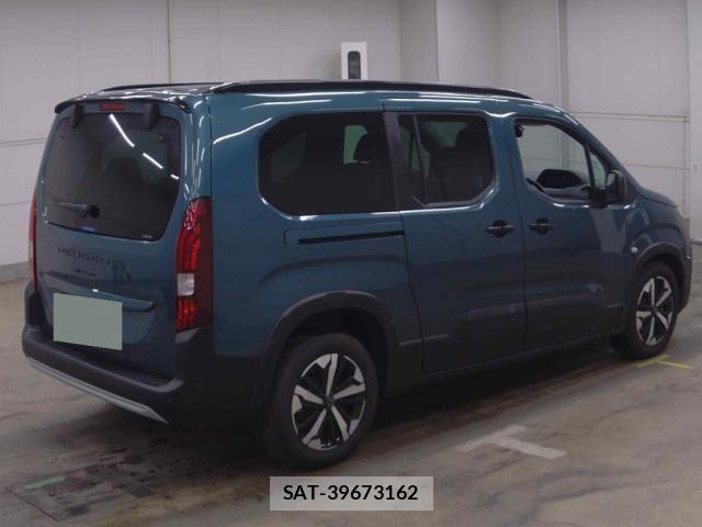 Peugeot Rifter 2025-11 8343828-1