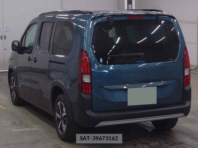 Peugeot Rifter 2025-11 8343828-5