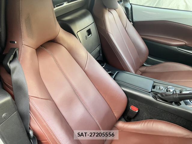 Mazda ROADSTER 2017-09 8343569-2