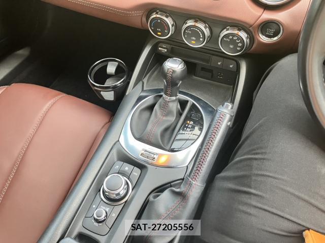Mazda ROADSTER 2017-09 8343569-6