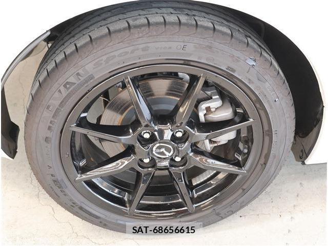 Mazda ROADSTER 2024-03 8342454-5