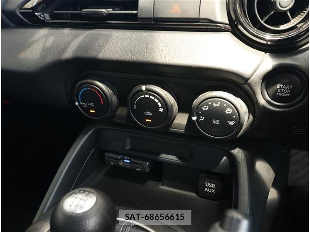 Mazda ROADSTER 2024-03 8342454-7