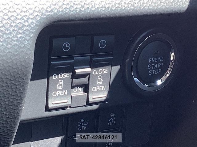 Toyota ROOMY 2023-11 8342112-9