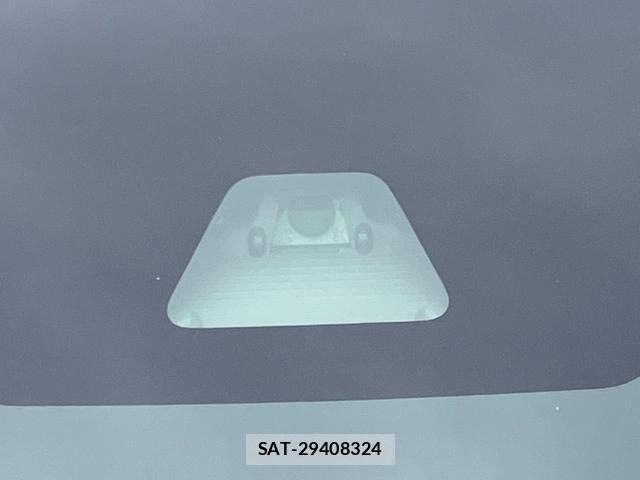 Toyota ROOMY 2018-07 8342475-3