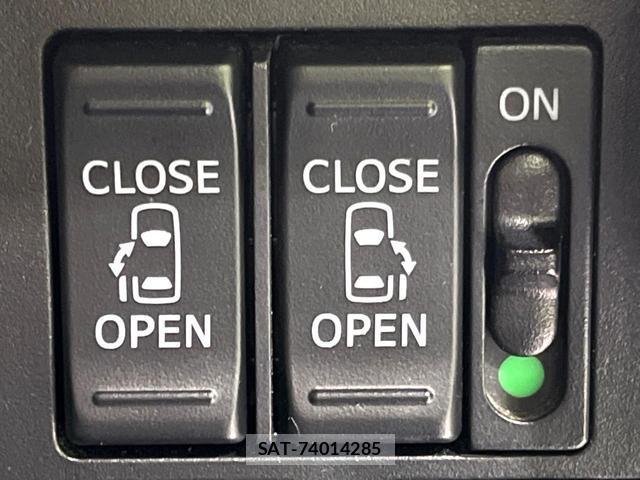 Toyota ROOMY 2017-08 8343702-7