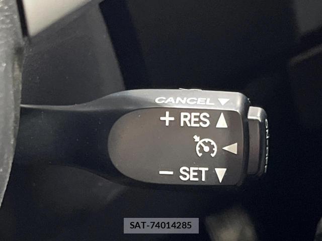 Toyota ROOMY 2017-08 8343702-8