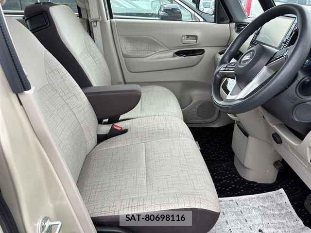 Nissan ROOX 2021-11 8342556-5