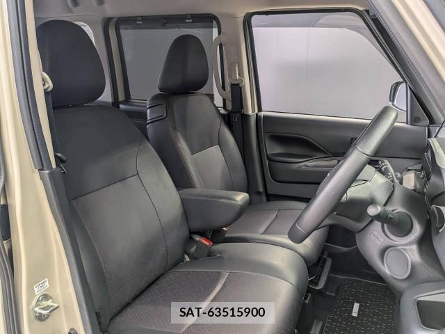 Nissan ROOX 2023-11 8342701-18