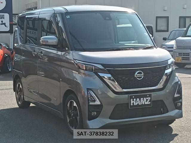 Nissan ROOX 2020-03 8343266-0