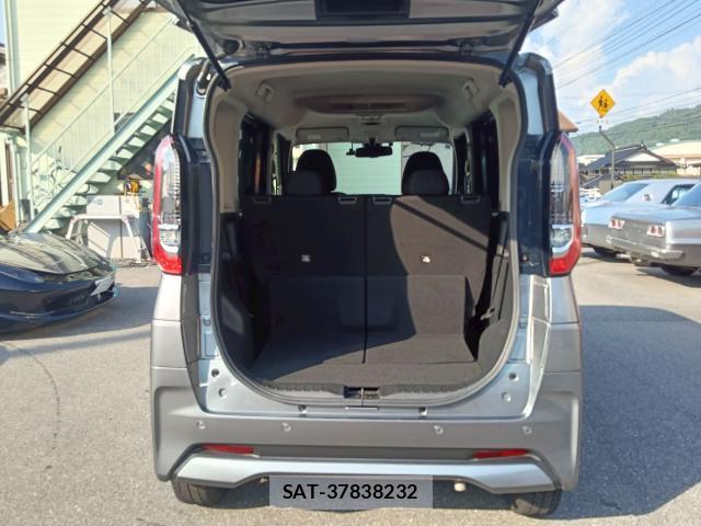 Nissan ROOX 2020-03 8343266-16