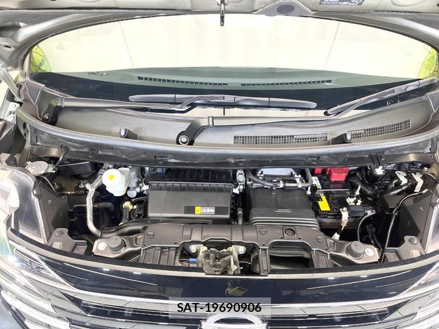Nissan ROOX 2023-12 8344096-17