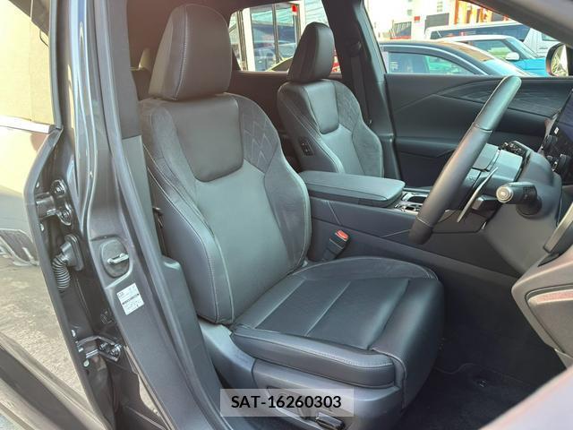 Lexus RX 2025-06 8343764-15