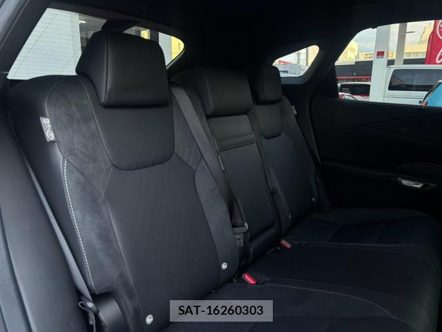 Lexus RX 2025-06 8343764-16