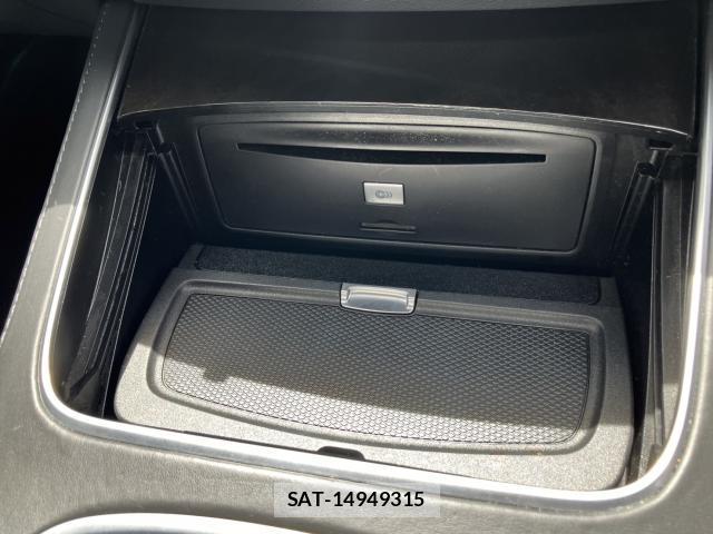 Mercedes Benz S-CLASS 2015-08 8342376-12