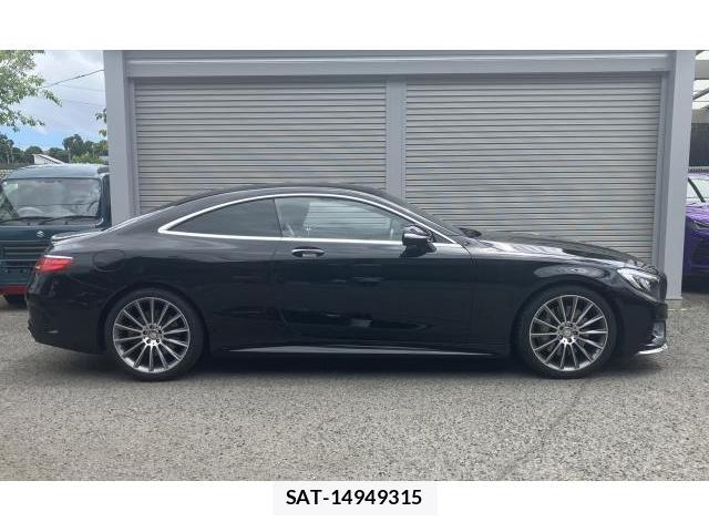 Mercedes Benz S-CLASS 2015-08 8342376-17