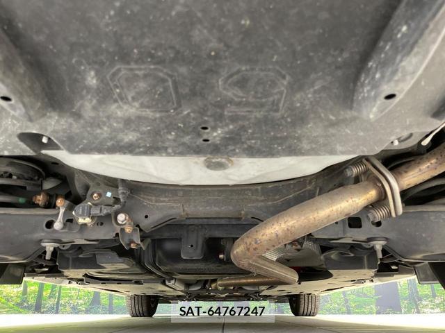 Toyota SAI 2013-09 8343631-17